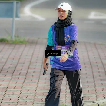 Runner Photo 8334654