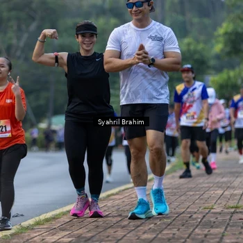 Runner Photo 8334684