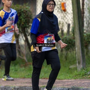Runner Photo 8334695