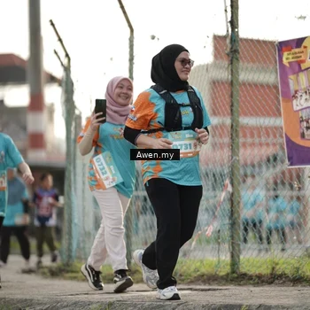 Runner Photo 8334700