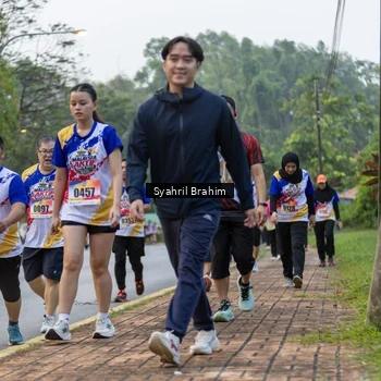 Runner Photo 8334706