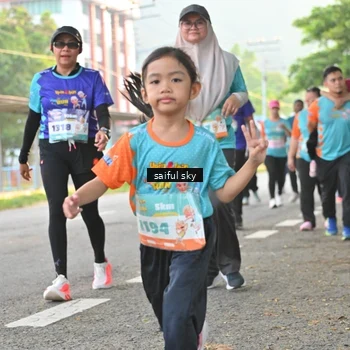 Runner Photo 8334715