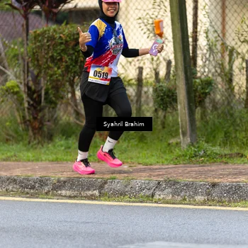 Runner Photo 8334757