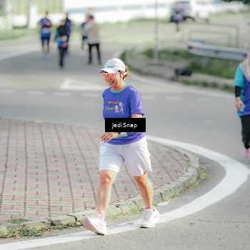 Runner Photo 8334763