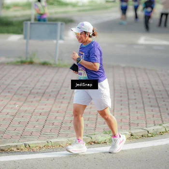Runner Photo 8334790