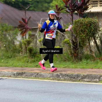 Runner Photo 8334800