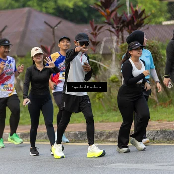 Runner Photo 8334805