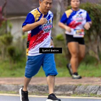 Runner Photo 8334811