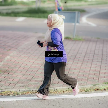 Runner Photo 8334816