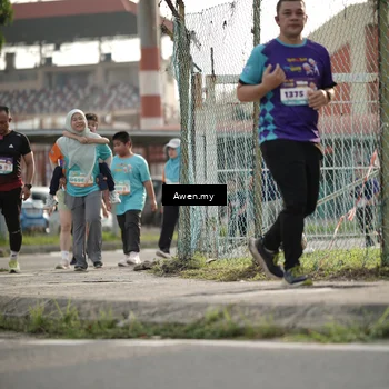Runner Photo 8334820