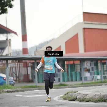 Runner Photo 8334823