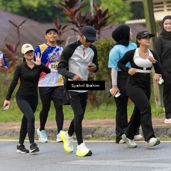 Runner Photo 8334831