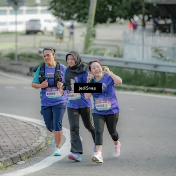 Runner Photo 8334865