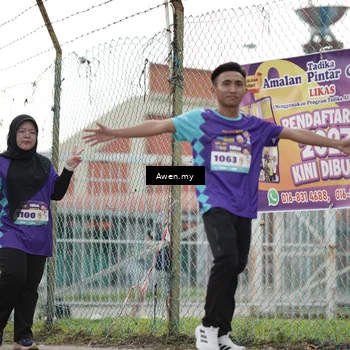 Runner Photo 8334880