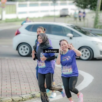 Runner Photo 8334883