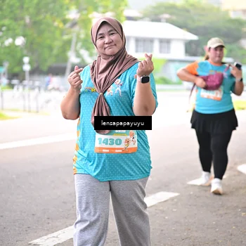 Runner Photo 8334899