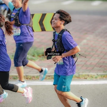 Runner Photo 8334922