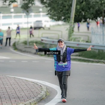 Runner Photo 8334949