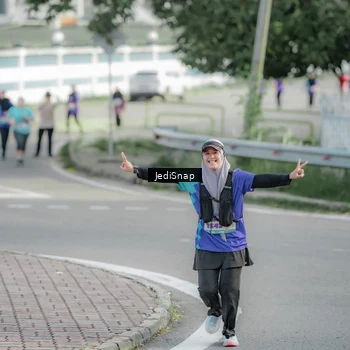 Runner Photo 8334956