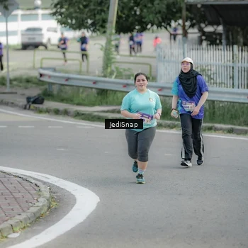 Runner Photo 8334959