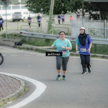 Runner Photo 8334961