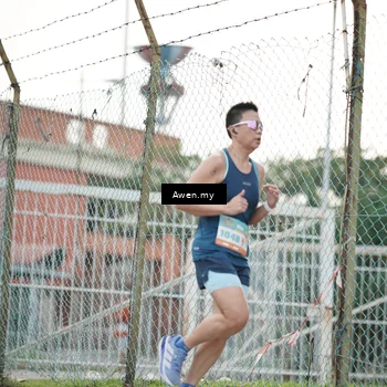 Runner Photo 8334986
