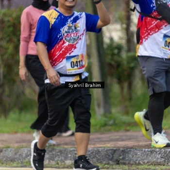 Runner Photo 8334993
