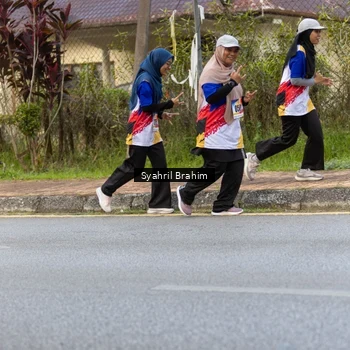 Runner Photo 8334996