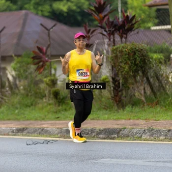Runner Photo 8335003