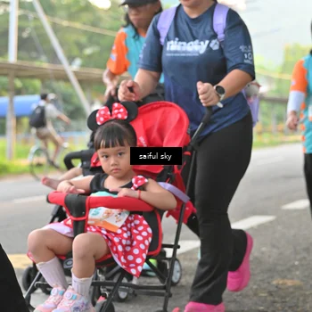 Runner Photo 8335070
