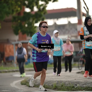 Runner Photo 8335081