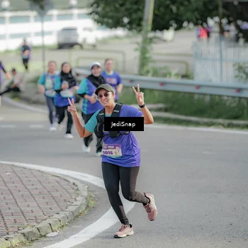 Runner Photo 8335085