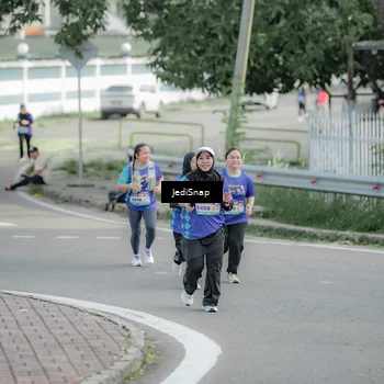 Runner Photo 8335087
