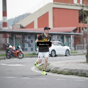 Runner Photo 8335114
