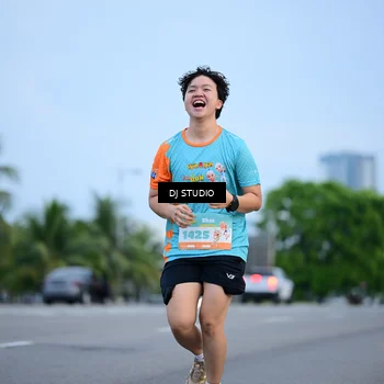 Runner Photo 8335133