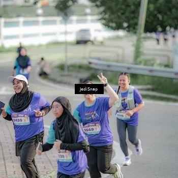 Runner Photo 8335162