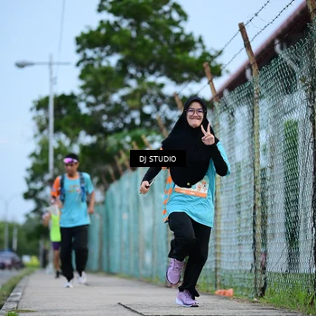 Runner Photo 8335211