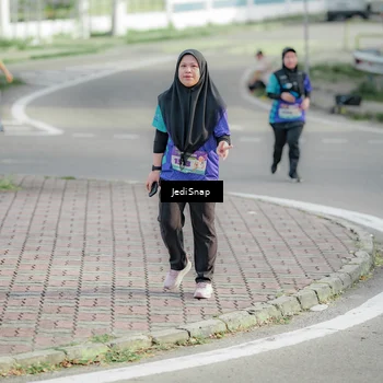 Runner Photo 8335213