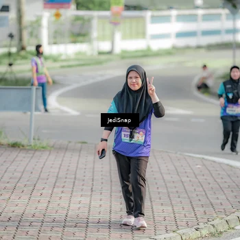 Runner Photo 8335234