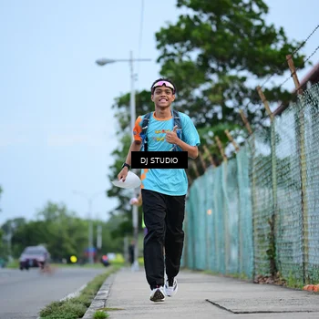 Runner Photo 8335237