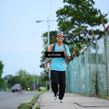 Runner Photo 8335239