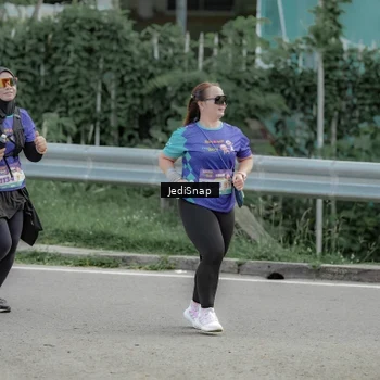Runner Photo 8335260