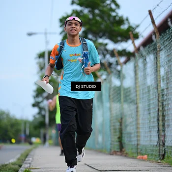 Runner Photo 8335282