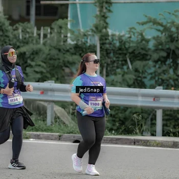 Runner Photo 8335327
