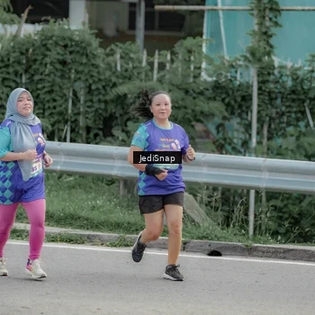 Runner Photo 8335330