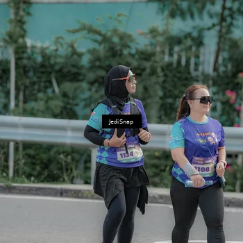 Runner Photo 8335349