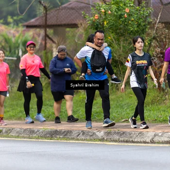 Runner Photo 8335375