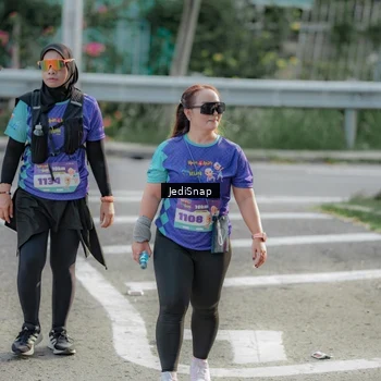 Runner Photo 8335406