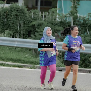 Runner Photo 8335414