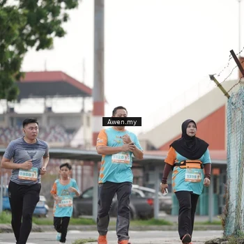 Runner Photo 8335424